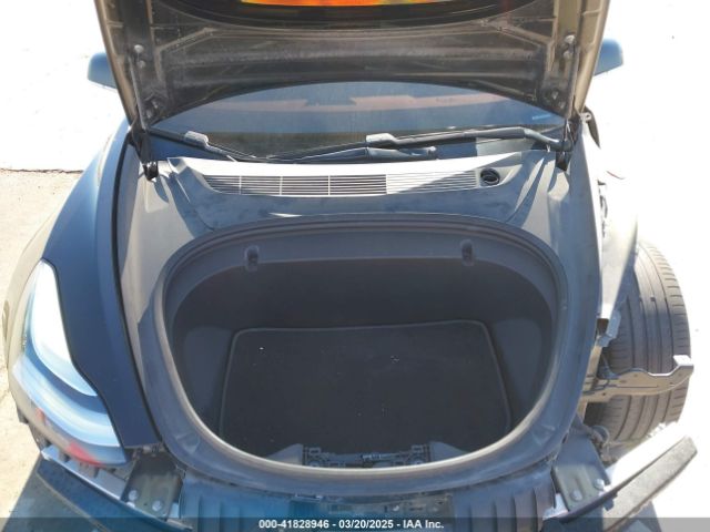 5YJ3E1EAXKF344817 Tesla Model 3 Long Range/mid Range/standard Range/standard Range Plus