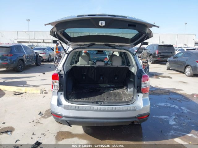 JF2SJADC8GH549569 Subaru Forester 2.5i Premium