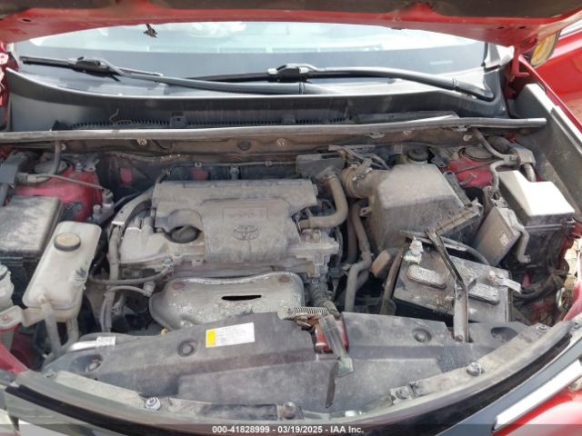 2T3BFREV7GW517043 Toyota RAV4 LE