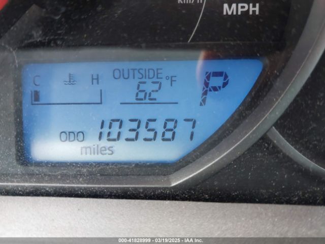 2T3BFREV7GW517043 Toyota RAV4 LE
