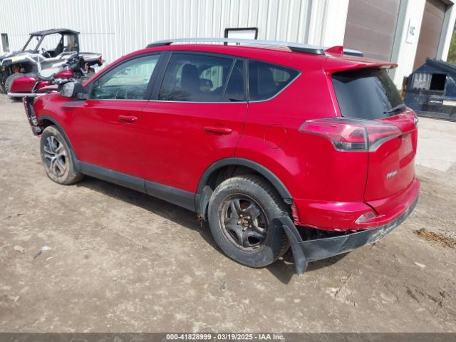 2T3BFREV7GW517043 Toyota RAV4 LE