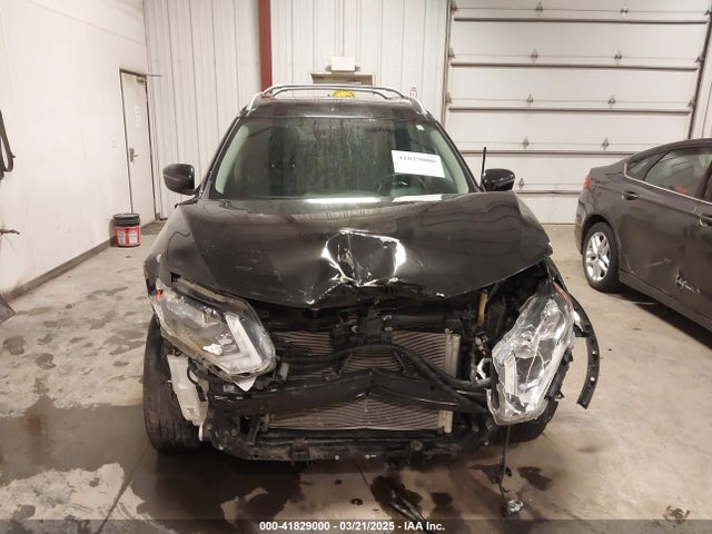 JN8AT2MV3LW132589 Nissan Rogue Sv Intelligent Awd