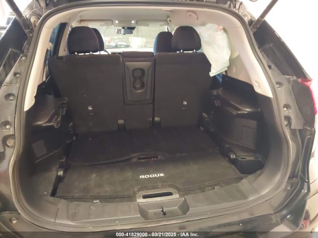 JN8AT2MV3LW132589 Nissan Rogue Sv Intelligent Awd