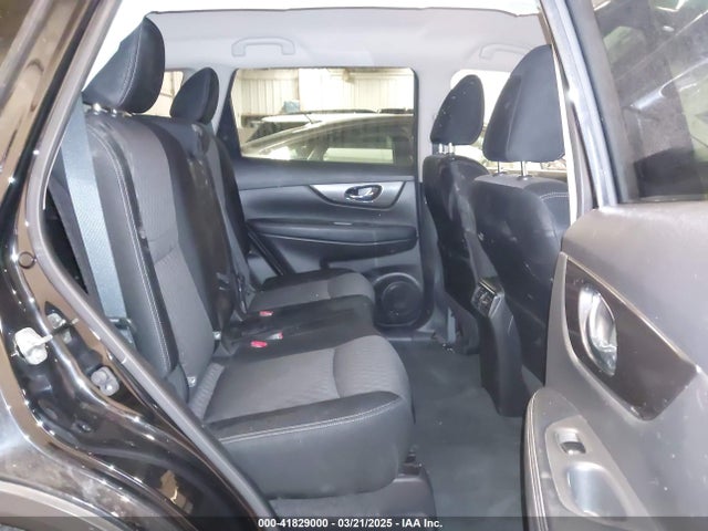 JN8AT2MV3LW132589 Nissan Rogue Sv Intelligent Awd