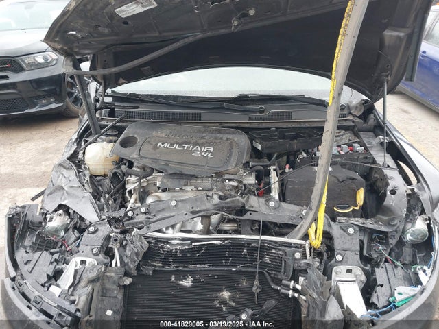 Chrysler 200 Limited 2016 1C3CCCAB2GN166303 Image 10