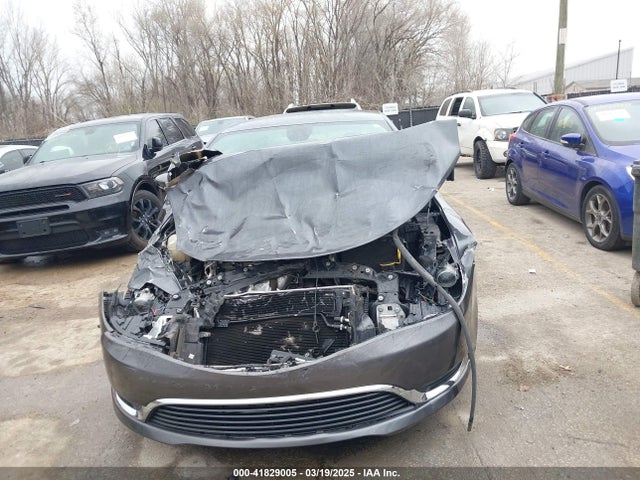 Chrysler 200 Limited 2016 1C3CCCAB2GN166303 Image 12
