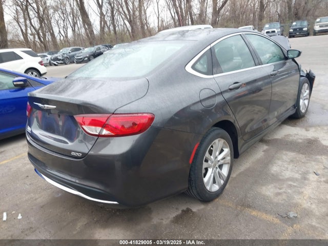 Chrysler 200 Limited 2016 1C3CCCAB2GN166303 Image 4