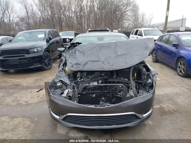 Chrysler 200 Limited 2016 1C3CCCAB2GN166303 Image 6
