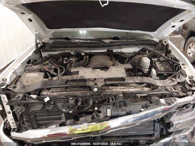 3GCUKSEJ5JG634863 Chevrolet Silverado 1500 1lz