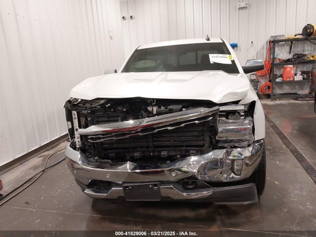 3GCUKSEJ5JG634863 Chevrolet Silverado 1500 1lz