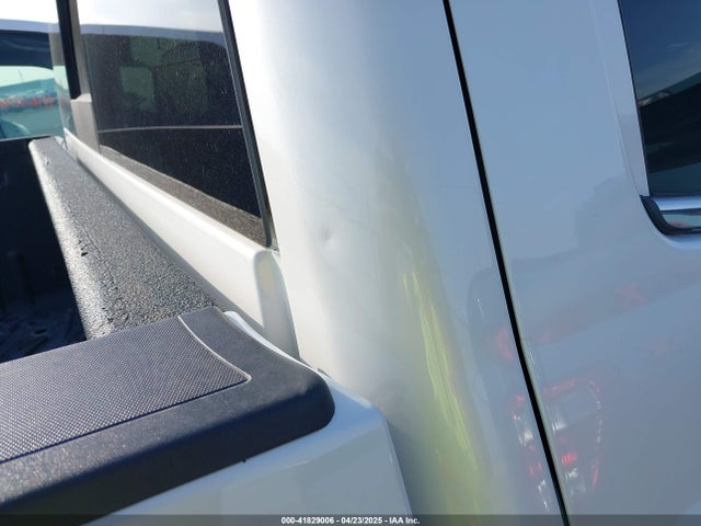 3GCUKSEJ5JG634863 Chevrolet Silverado 1500 1lz