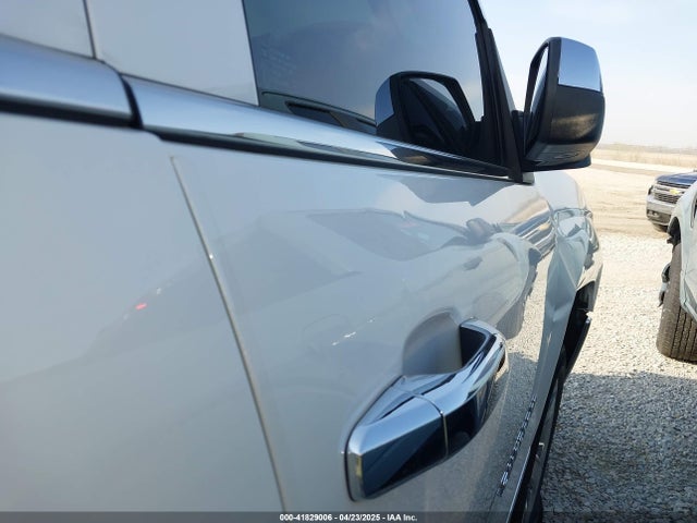 3GCUKSEJ5JG634863 Chevrolet Silverado 1500 1lz