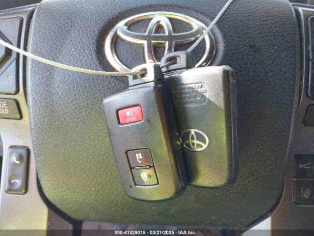 3TMCZ5AN0KM241941 Toyota Tacoma Trd Off Road