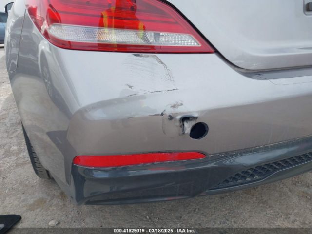 KMTG64LA9MU073635 Genesis G70 2.0t Rwd