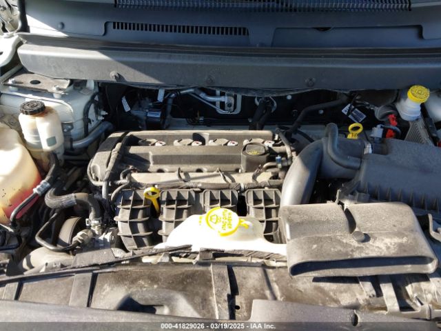3C4PDCAB4JT498082 Dodge JOURNEY SE