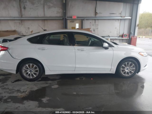 3FA6P0G77JR186152 Ford FUSION S