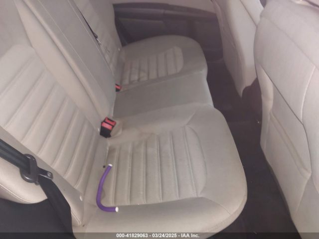 3FA6P0G77JR186152 Ford FUSION S