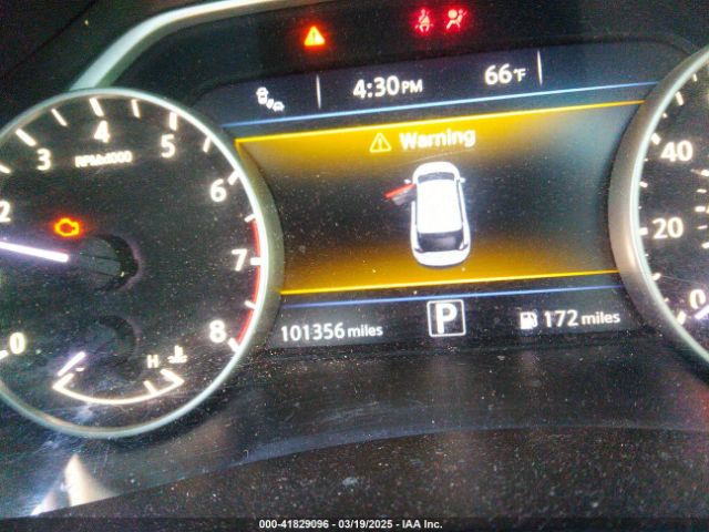 5N1AZ2MHXHN102695 Nissan MURANO SL