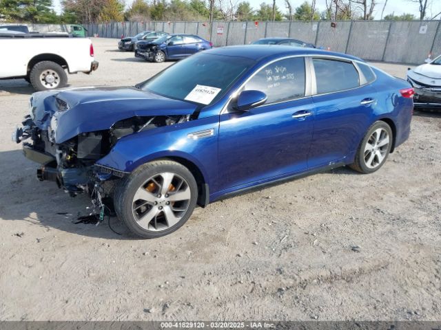 5XXGT4L38KG365515 KIA Optima S