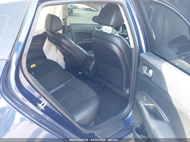 5XXGT4L38KG365515 KIA Optima S
