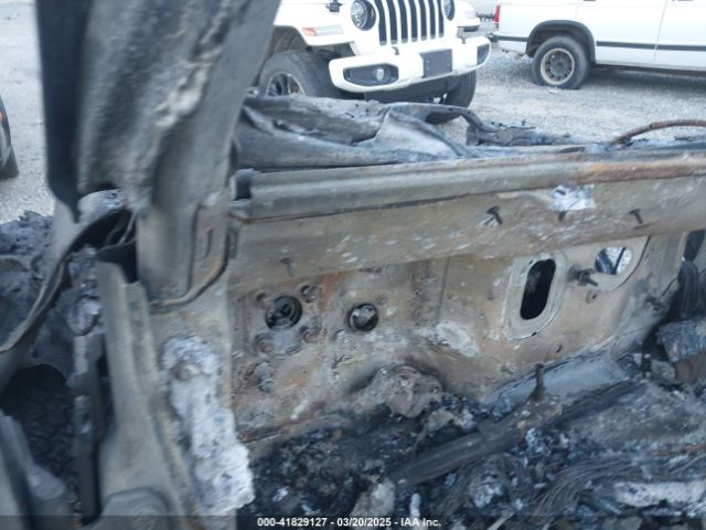 1C4HJXDN6LW339779 Jeep Wrangler Unlimited Sport S 4x4