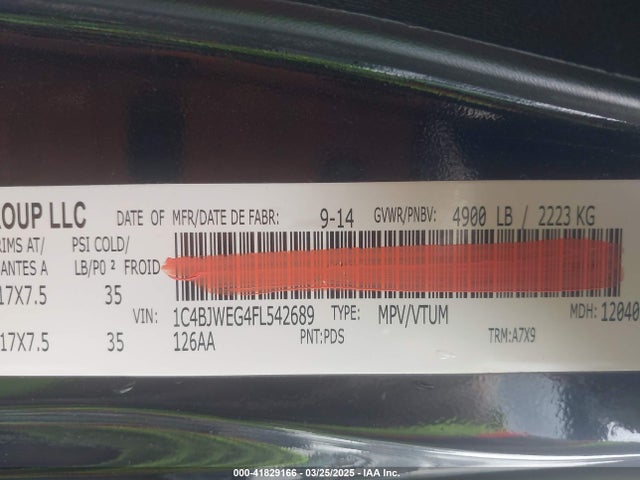 1C4BJWEG4FL542689 Jeep Wrangler Unlimited Sahara