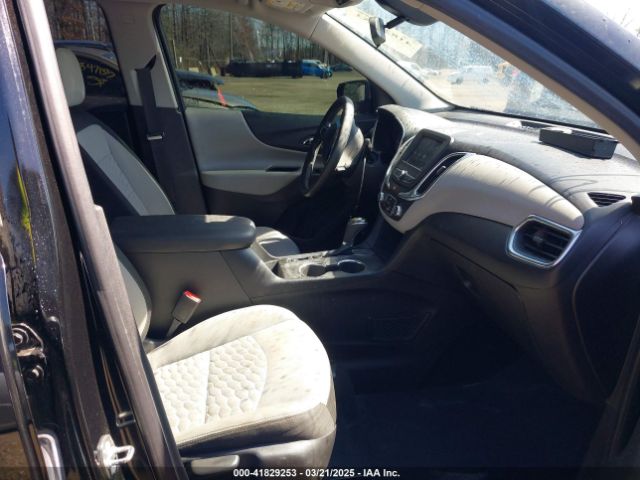 2GNAXHEV8K6111576 Chevrolet EQUINOX LS