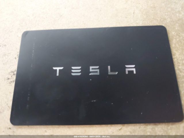 7SAYGDEE4PA136413 Tesla Model Y