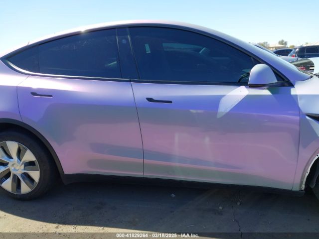 7SAYGDEE4PA136413 Tesla Model Y