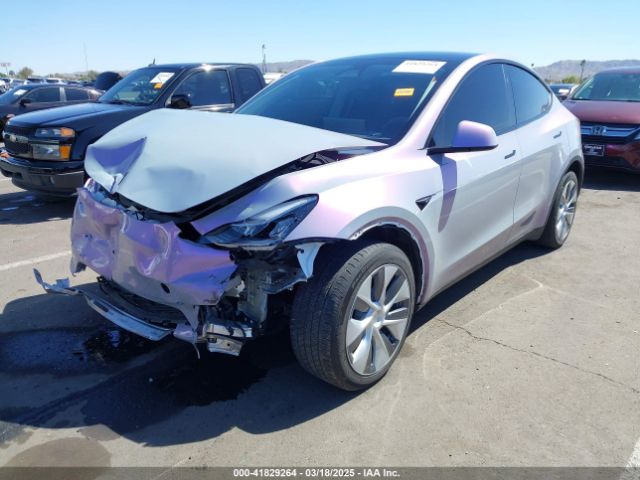 7SAYGDEE4PA136413 Tesla Model Y
