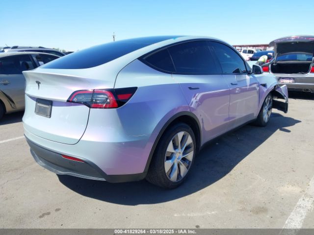 7SAYGDEE4PA136413 Tesla Model Y