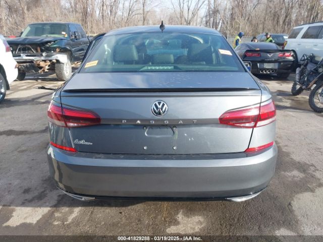 1VWMA7A35MC008516 Volkswagen Passat 2.0t R-line