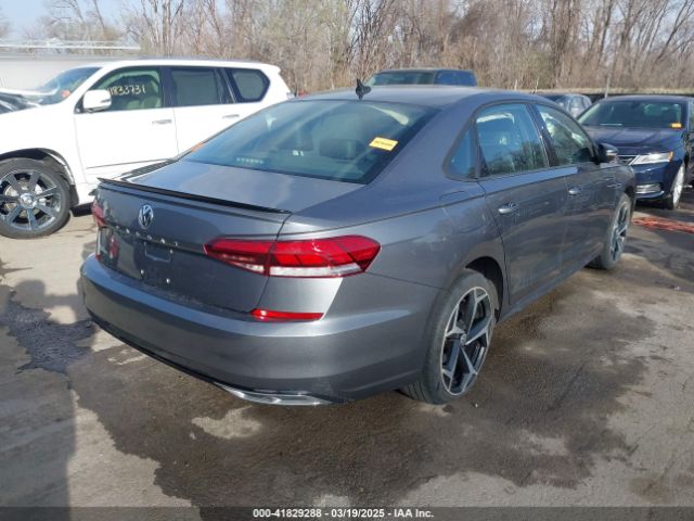1VWMA7A35MC008516 Volkswagen Passat 2.0t R-line