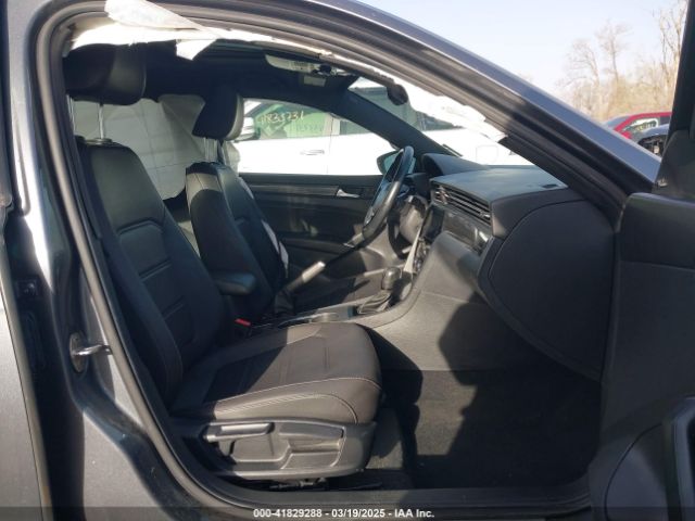 1VWMA7A35MC008516 Volkswagen Passat 2.0t R-line