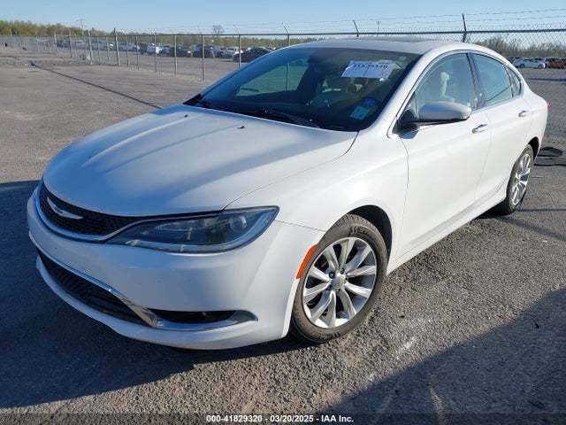 1C3CCCCB4FN538915 Chrysler 200 C