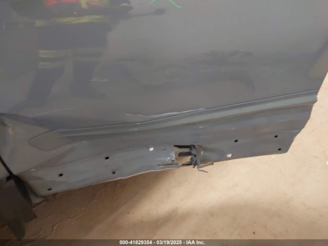 2022 HONDA CR-V 5J6RT6H50NL013655 Photo 5