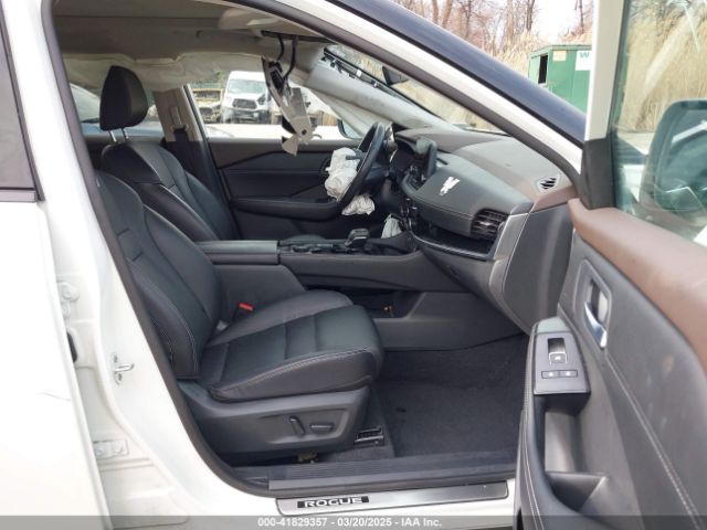 5N1BT3CB0NC733178 Nissan Rogue Sl Intelligent Awd