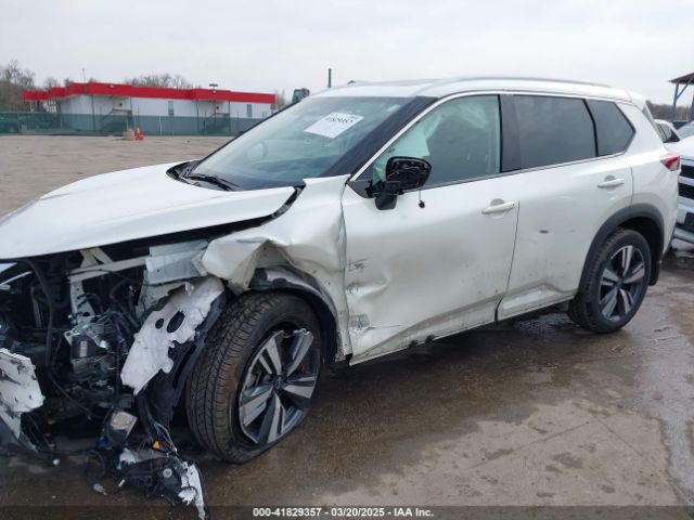 5N1BT3CB0NC733178 Nissan Rogue Sl Intelligent Awd