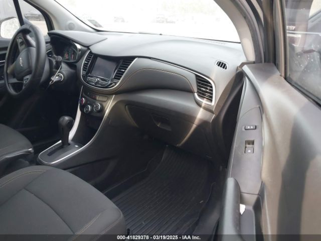 KL7CJKSB5MB307997 Chevrolet Trax Fwd Ls