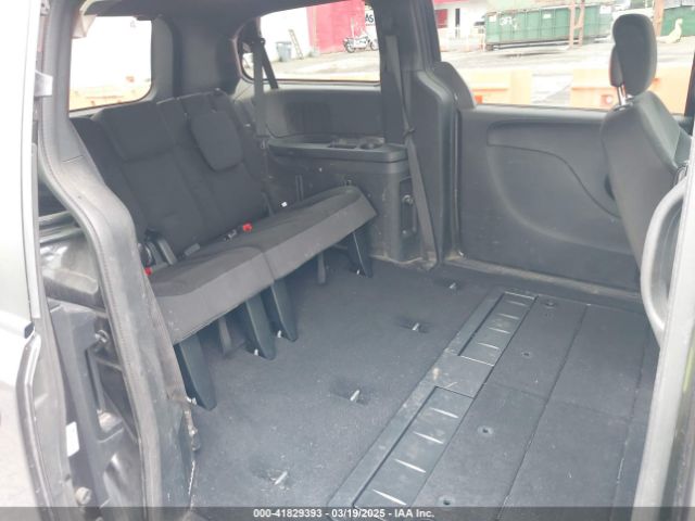 2C4RDGBG2HR843813 Dodge Grand Caravan Se Plus