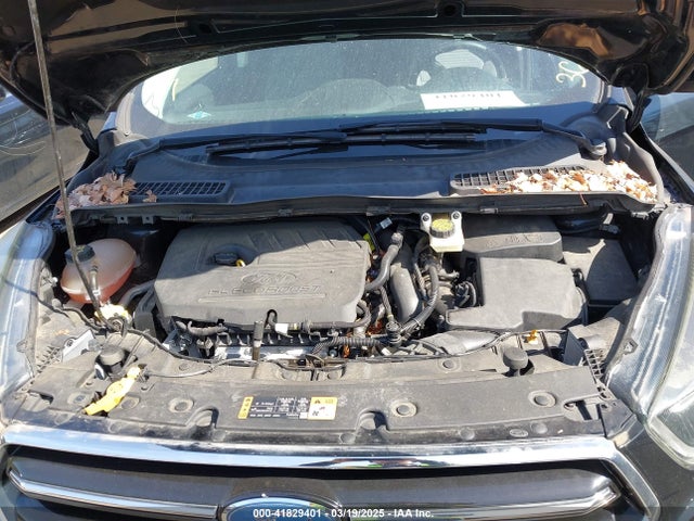1FMCU0GD8HUA46413 Ford ESCAPE SE