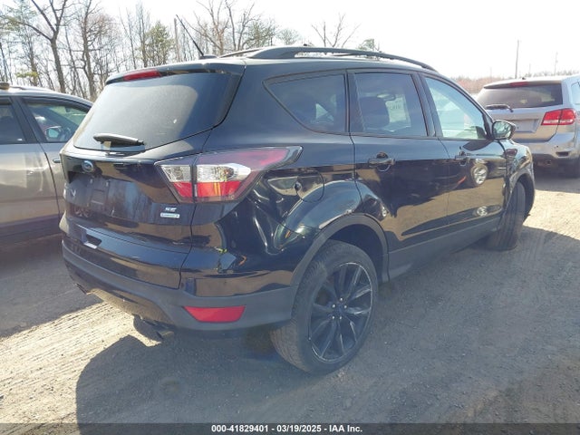 1FMCU0GD8HUA46413 Ford ESCAPE SE