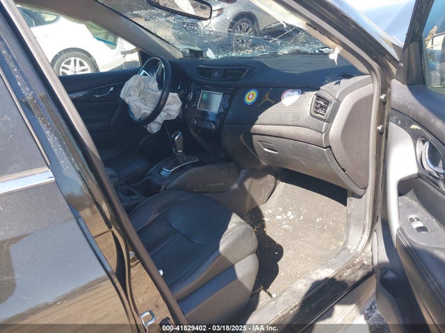 5N1AT2MV6HC735732 Nissan Rogue Sl