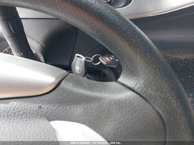 3N1AB7AP7FY269939 Nissan SENTRA S
