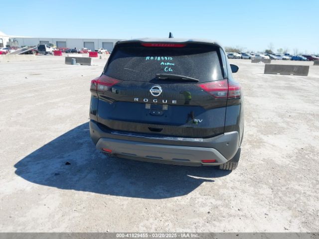 JN8AT3BA7MW021938 Nissan Rogue Sv Fwd