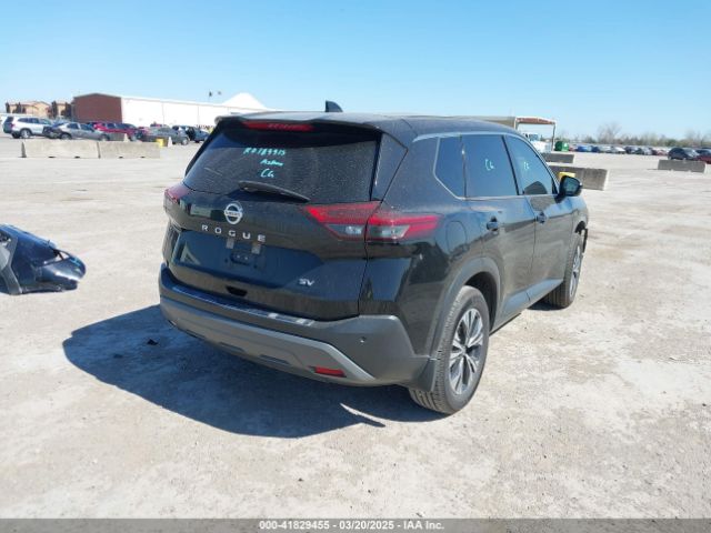 JN8AT3BA7MW021938 Nissan Rogue Sv Fwd