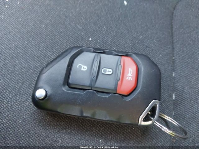 2024 JEEP WRANGLER 4XE 1C4RJXN68RW189727 Photo 10