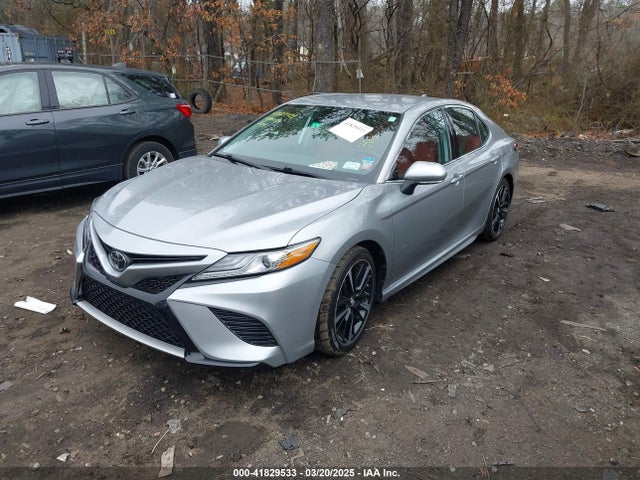 4T1B61HK3KU742158 Toyota CAMRY XSE