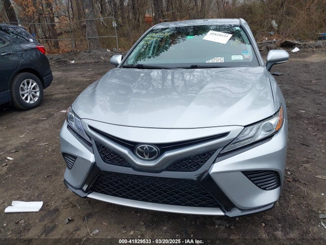 4T1B61HK3KU742158 Toyota CAMRY XSE