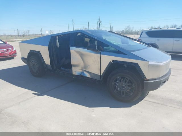 7G2CEHED8RA029960 Tesla Cybertruck All-wheel Drive